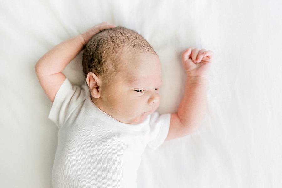 DIY newborn photos at home